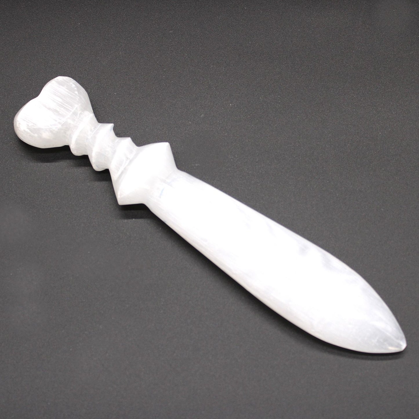 Nagy Szelenit nagyméretű rituális kés – spirális (25 cm)