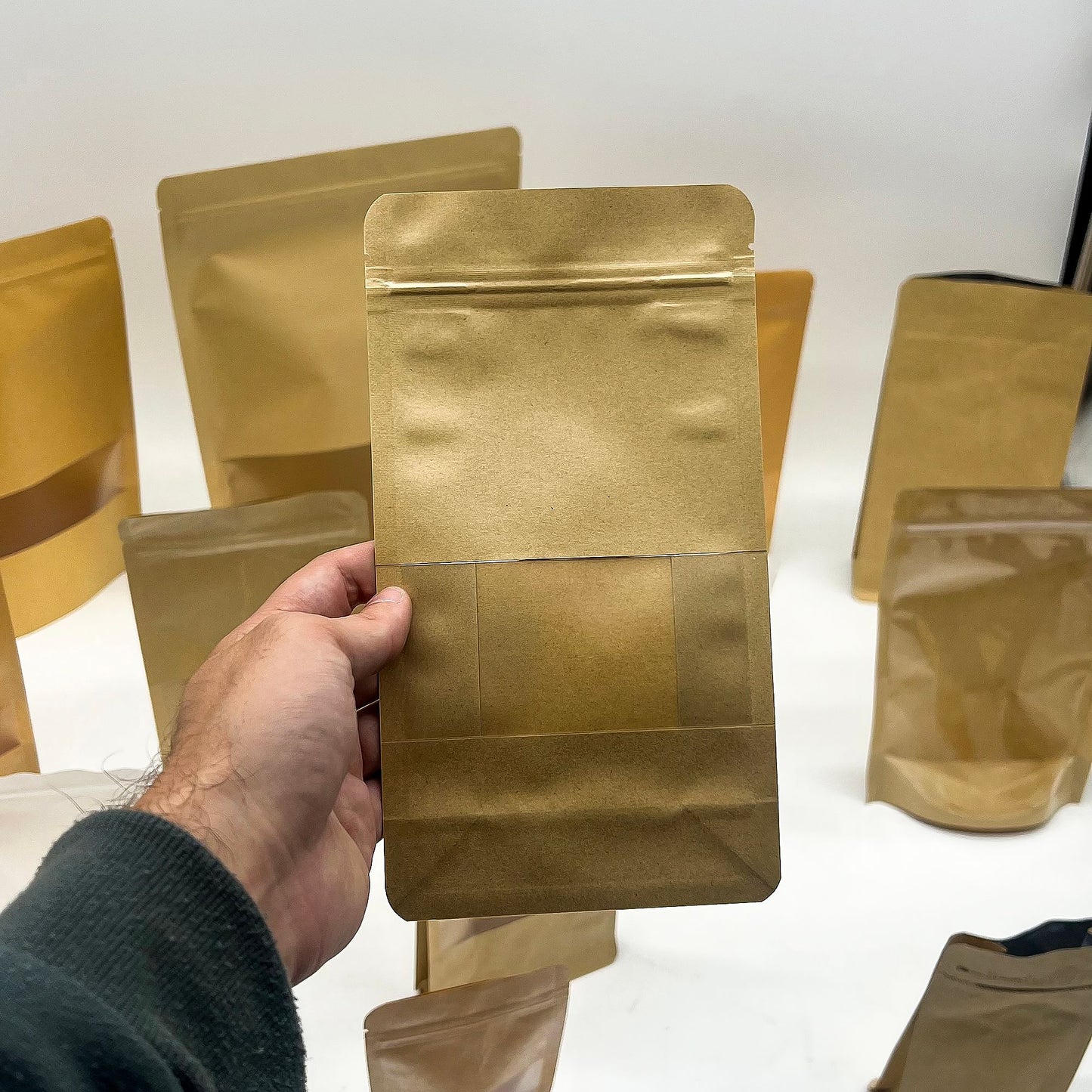 10 db Kraft ablakos tasak – 10 × 20 cm