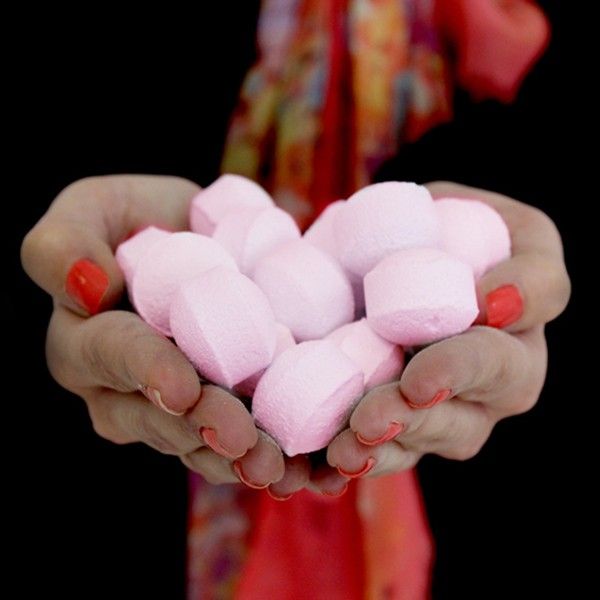 1,3 kg-os Pihentető bogyók fürdőbomba - Rózsa