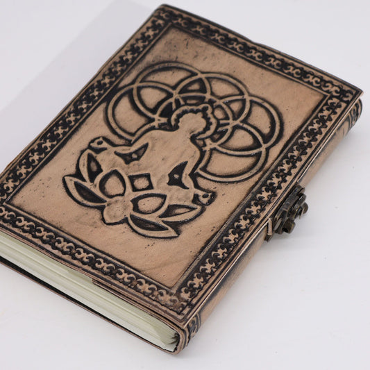 Buddha – Ezoterikus jegyzetfüzet – Vörösbarna – 200 oldal – Varrásszélű – 17,5 × 12,5 × 3 cm