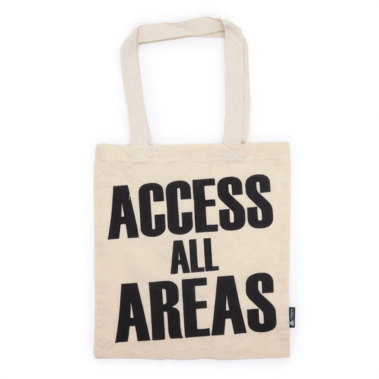 Ikonikus táska – ACCESS ALL AREAS – (40 × 36 cm)