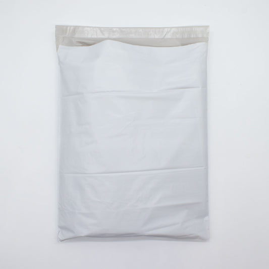 100%-ban lebomló futártasak (320 × 450 mm)