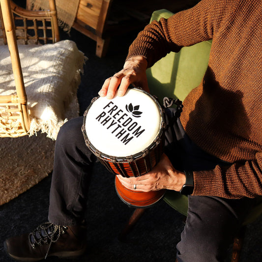Közepes pro djembe dob – Freedom rhythm – 40 cm (18 cm átmérő)