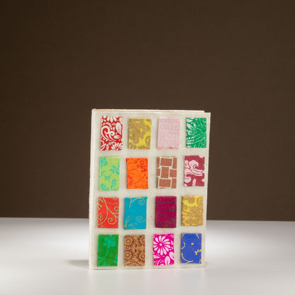 Közepes Lokta papírnapló – csempemintás (15 × 12 cm) – 45 oldal – natúr