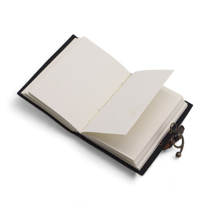 Bőrhatású nyomott notesz – Soha ne add fel az álmaid – 17,8 × 12,7 cm