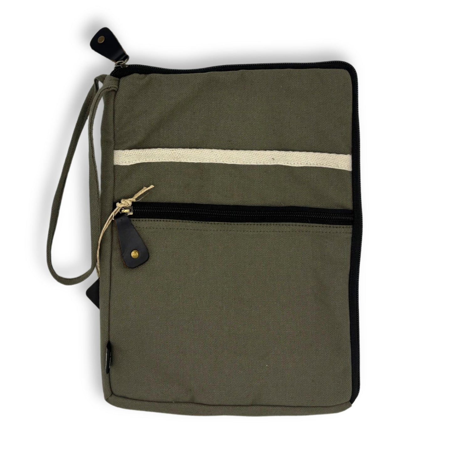 Vászon Laptop Tasak – Olívazöld – 24 × 33 cm