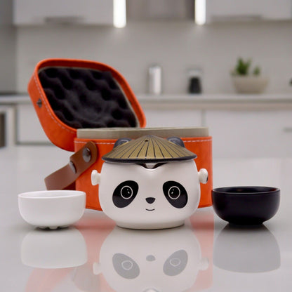 Panda Utazó teáskészlet – Mini teáskanna és két csésze