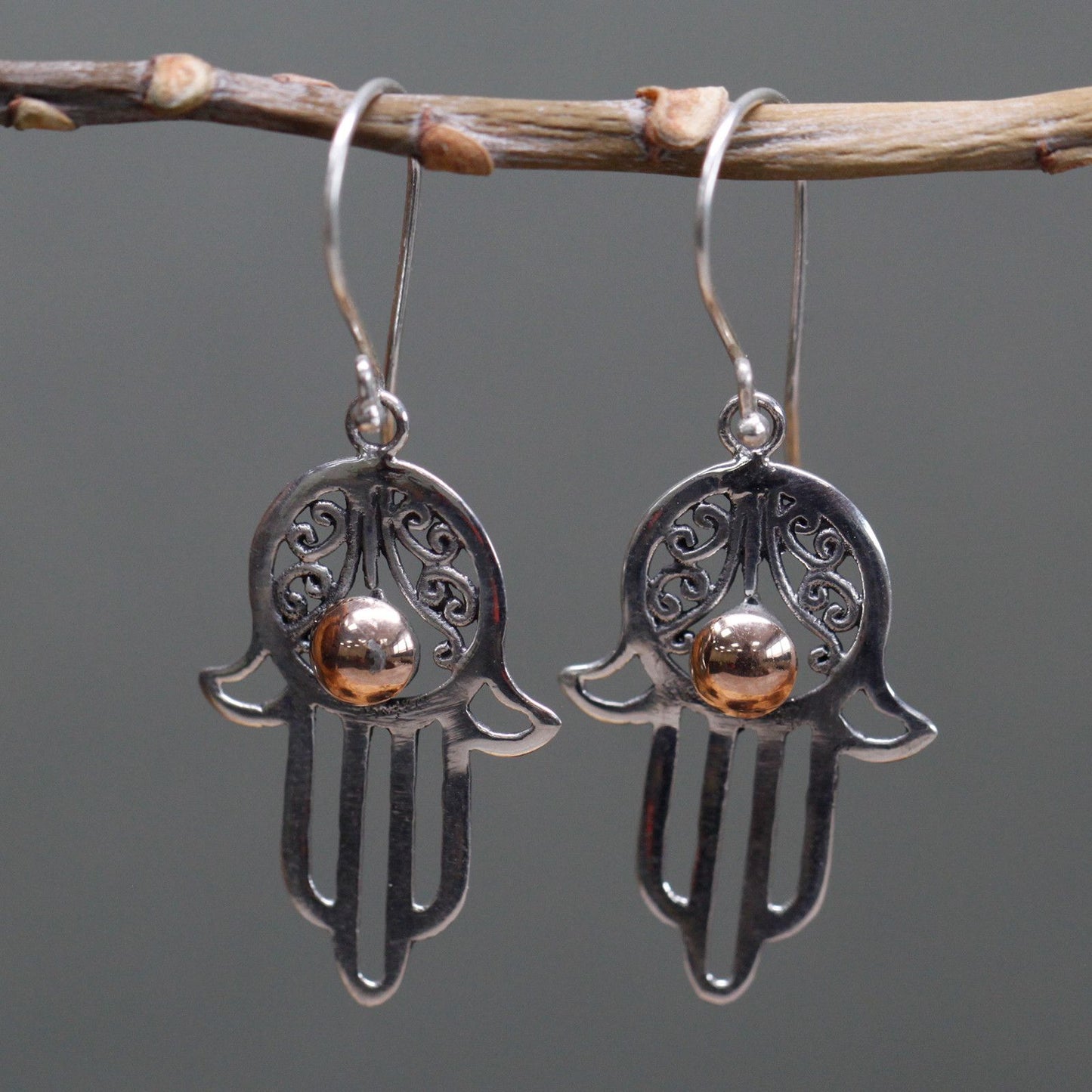 Ezüst és Arany Fülbevalók – Hamsa