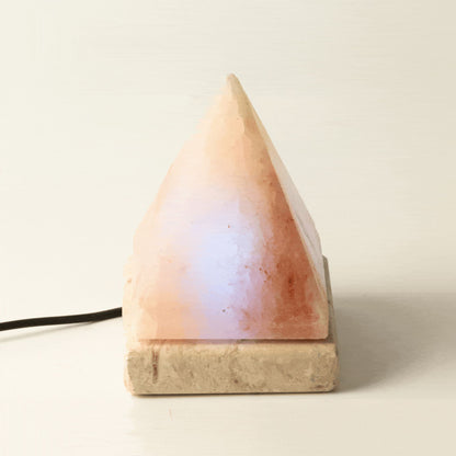 USB Pyramid Salt Lamp - 9 cm (multicolored light)