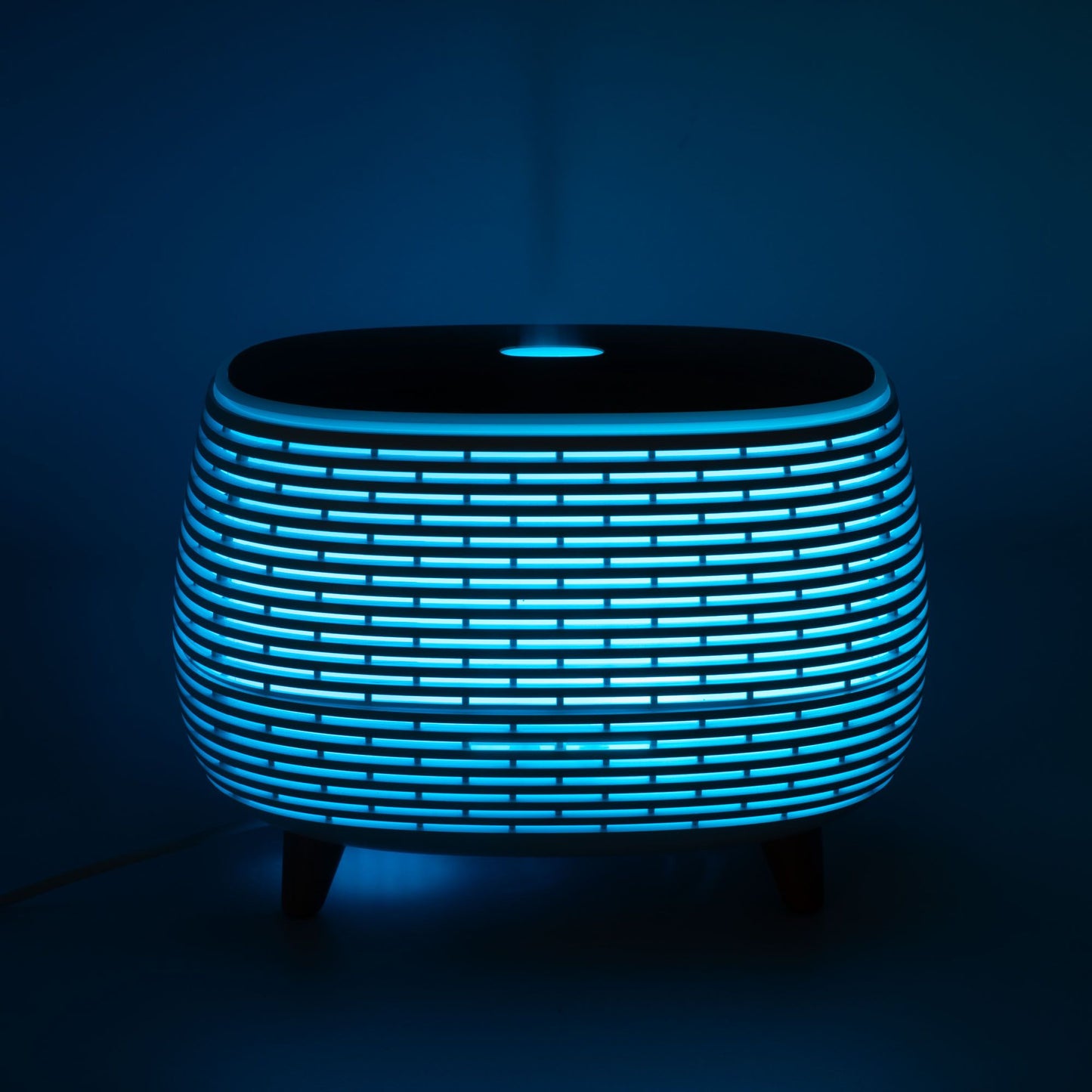 Futurisztikus bordázott aroma diffúzor színváltós fénnyel