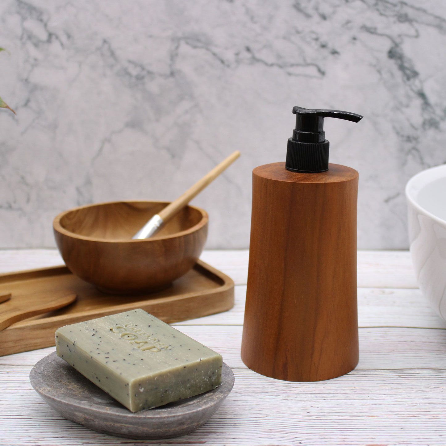 Natúr Teakfa szappanadagoló – Hajtott