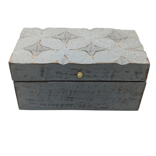 Vintage Deco többcélú fa doboz – szürke csillag, 22 × 12 × 10 cm