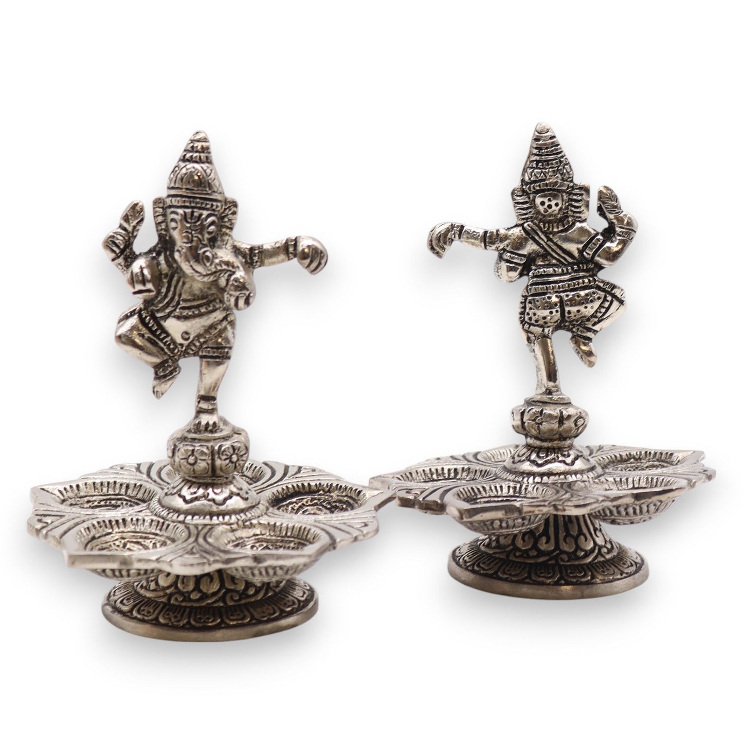Táncoló Ganesha füstölőkúp-tartó 14 × 10 cm