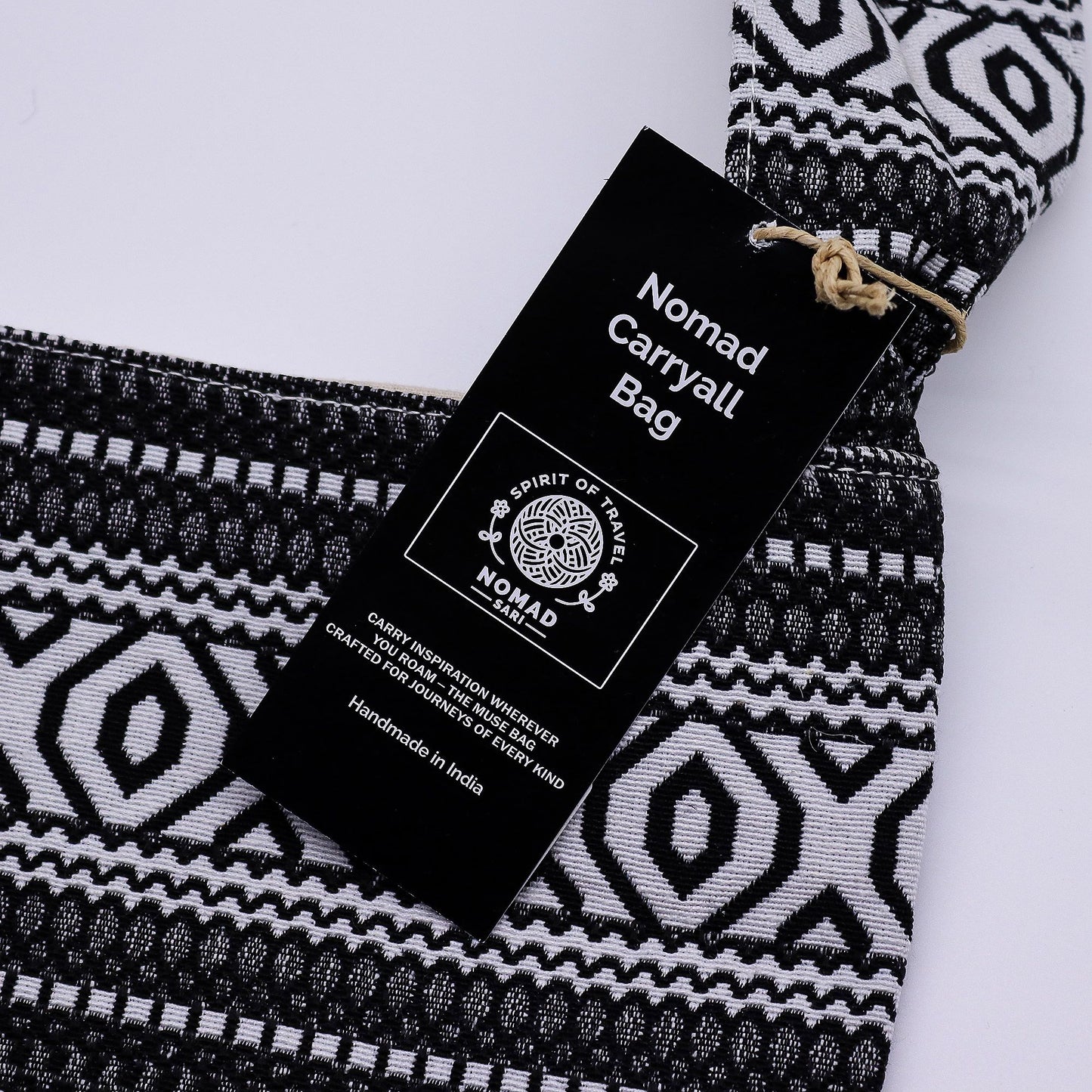 Nagy jacquard válltáska – Urban Caravan