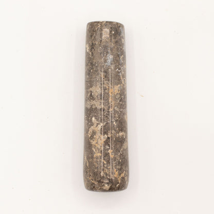 Természetes folyókő mozsár mozsártörővel – nagy (kb. 15 × 12 cm)
