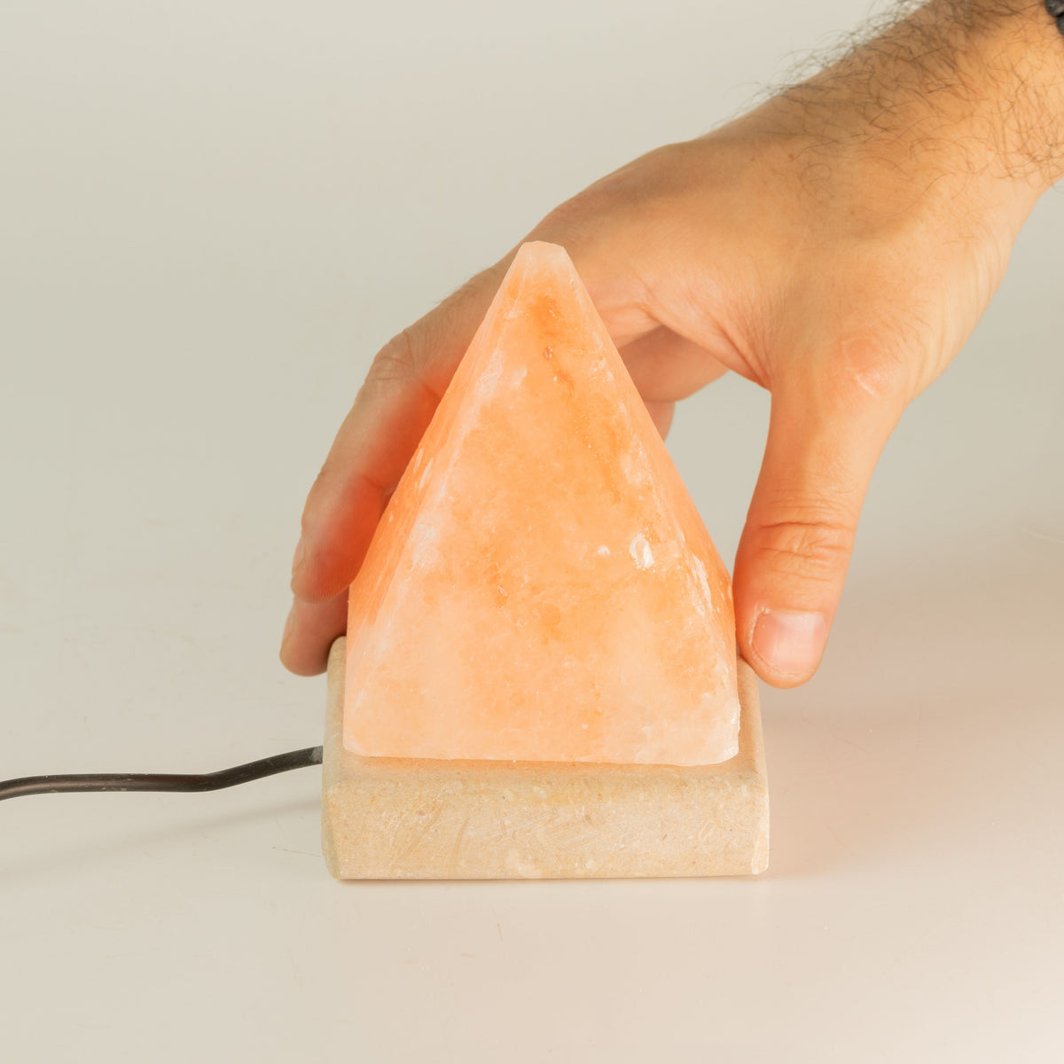 Quality USB Pyramid Salt Lamp - 9 cm (white light)