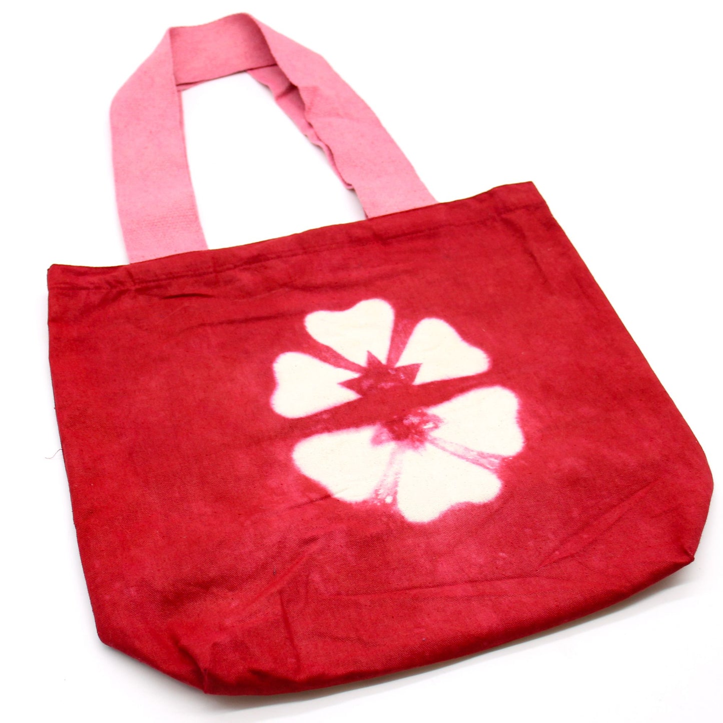 Natúr batikolt pamuttáska (8 oz) – 38 × 42 × 12 cm – bordó virág – rózsaszín fogantyú