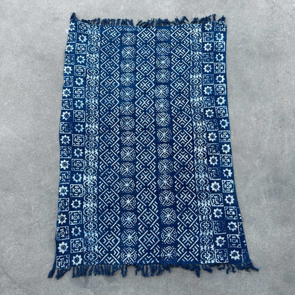 Kézzel készített indigókék takaró – 170 × 120 cm – Desi csíkos