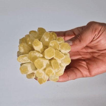 Kvarcfürt – sárga (kb. 250–300 g, 8 cm)