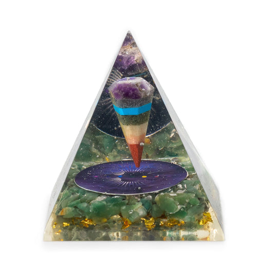 Közepes orgonit piramis 7 × 6 cm – Inga – zöld aventurin törmelék
