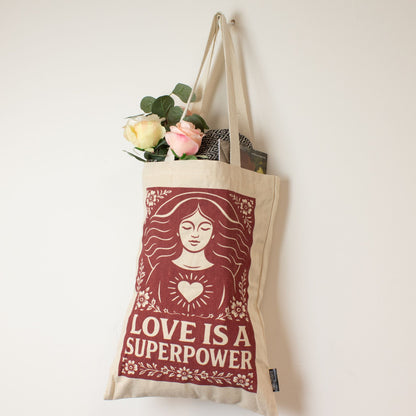 Toni táska – Love is a superpower (42 × 30 cm) – 10 oz