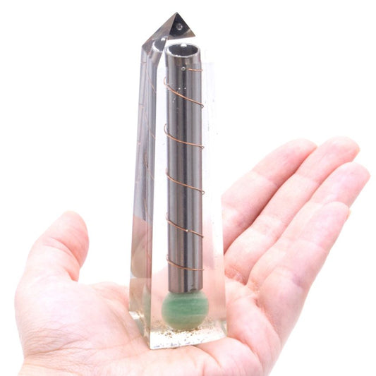 Orgonit Obeliszk Energetizáló zöld aventurin – 110 × 30 mm