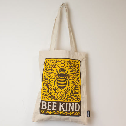 Toni táska – Bee kind (42 × 30 cm) – 10 oz