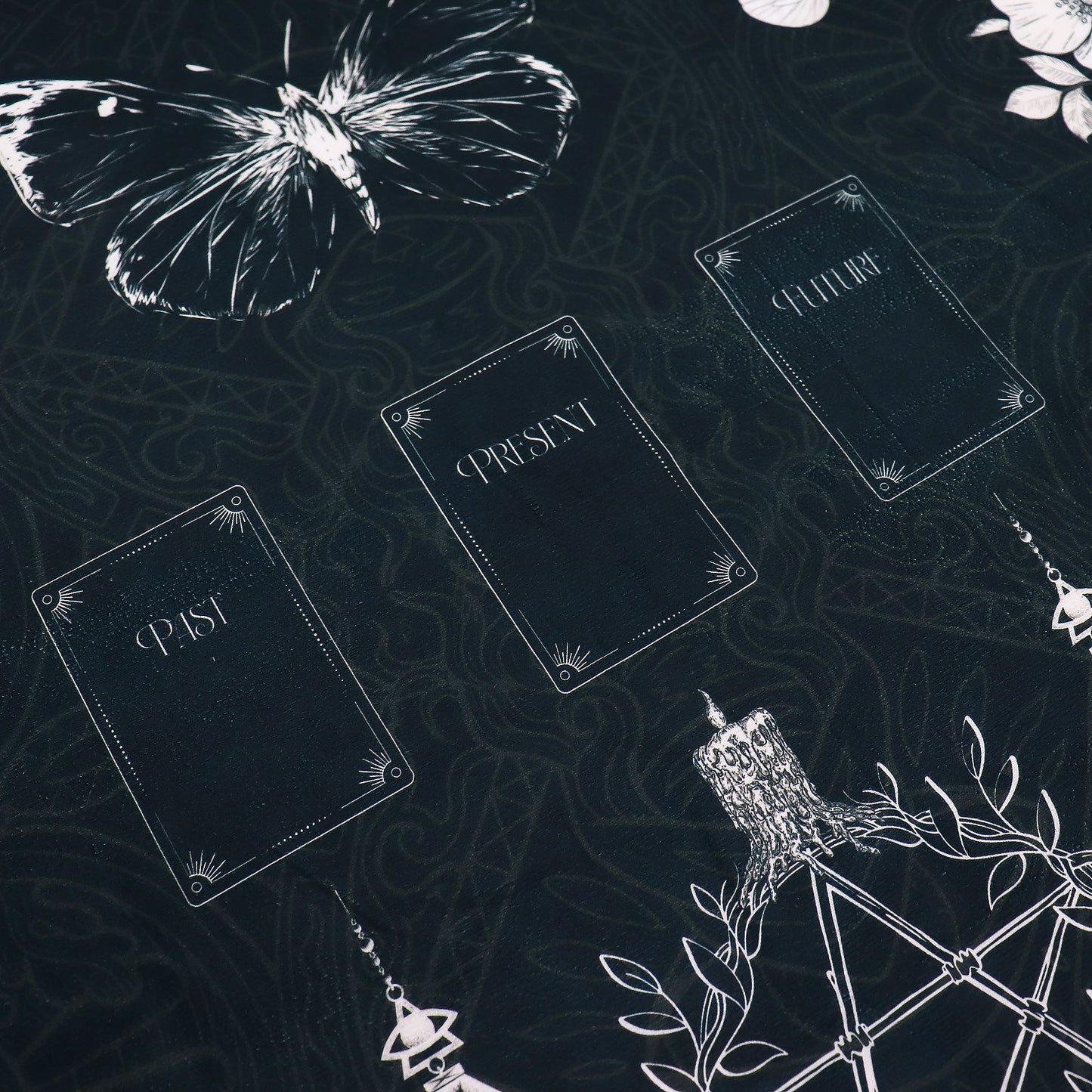 Tarot olvasó kendő – Ősi (75 × 75 cm)