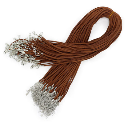Művelúr ékszerzsinór – sötétbarna A010, 2,5 mm × 55 cm