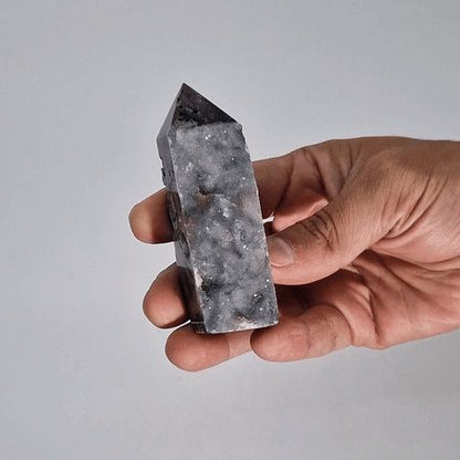 Calsite Side Polished Tower (approx 9-11cm)