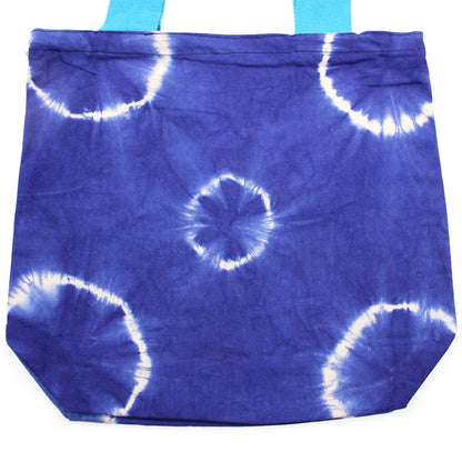 Natúr batikolt pamuttáska (8 oz) – 38 × 42 × 12 cm – kék karikák – kék fül