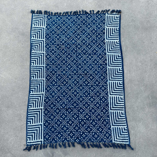 Kézzel készített indigókék takaró – 170 × 120 cm – Kasba csempe