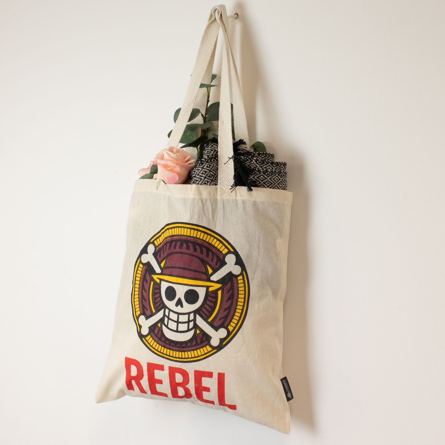 Ikonikus táska – Rebel – (40 × 37 cm)