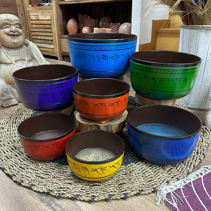 Nagy csakra Szett – 7 hangtál (19.5–35 cm)