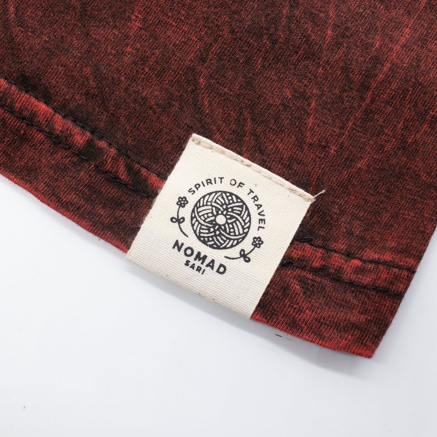 Kővel Mosott Póló, M méret – Sárkány mandala – Bordó