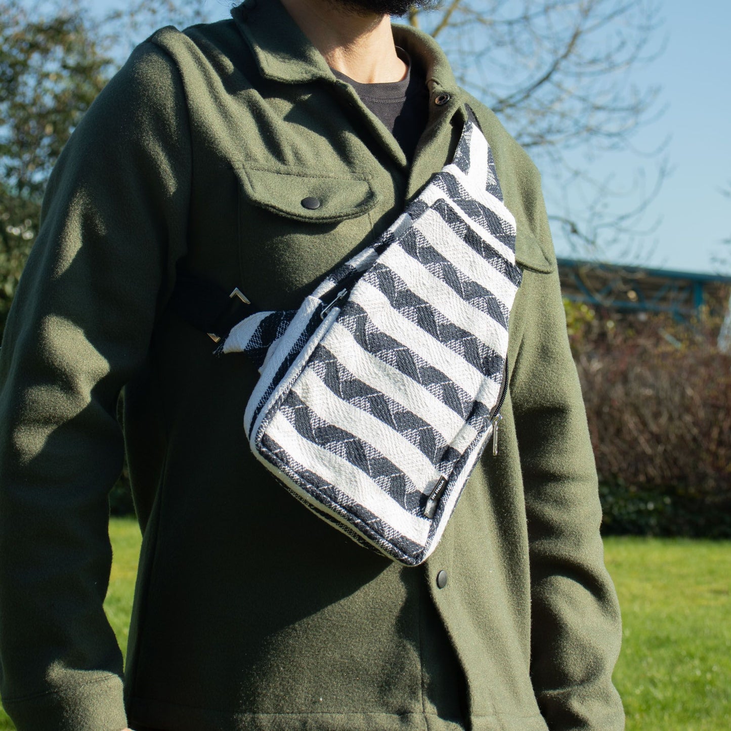 Crossbody jacquard táska – Atlas Nomad