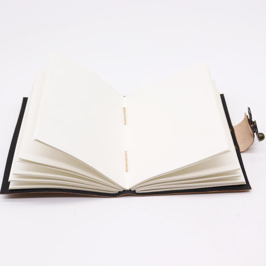 Bőr notesz – sima lapok – Utazás (7 × 5”) – Sötétbarna