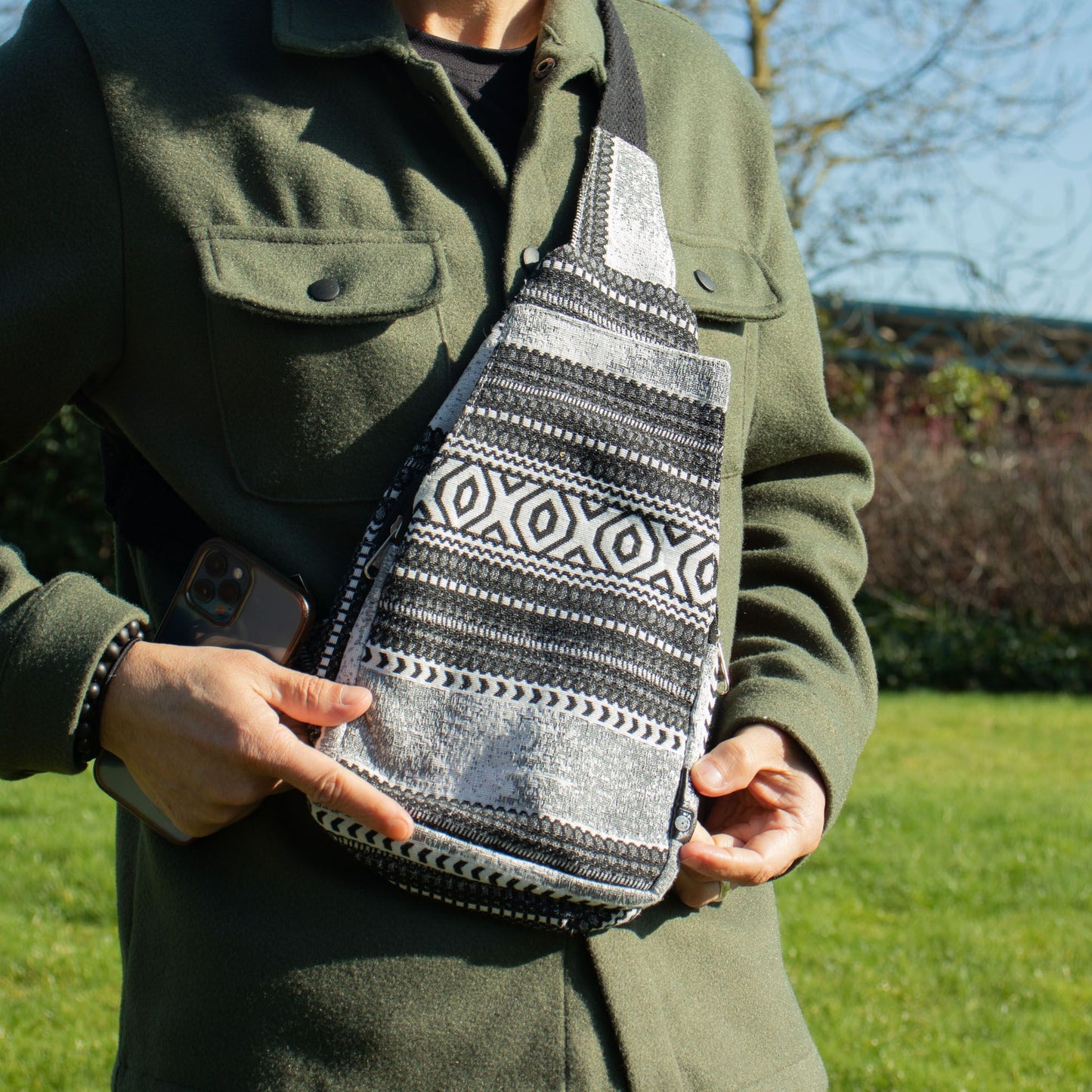 Crossbody jacquard táska – Urban Caravan