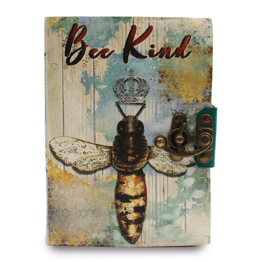 Bőrkötésű napló – Bee Kind (7 × 5")