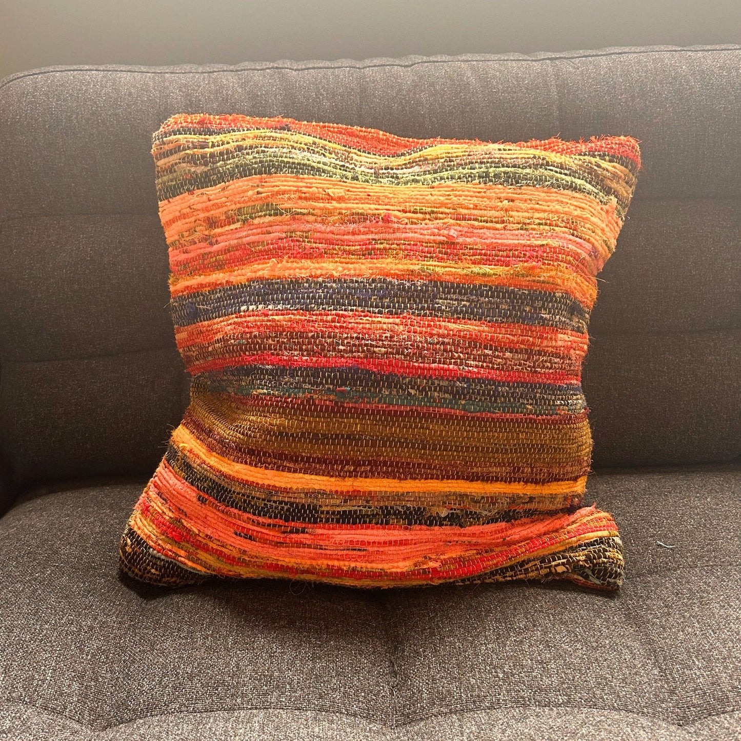 Foszlány rongyszőnyeg párnahuzatok – 40 × 40 cm – Napfelkelte narancs