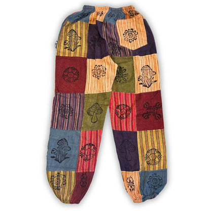 Nomad Sari gombanadrág – blokknyomásos minta – narancs tónusok (110 × 120 cm) L/XL