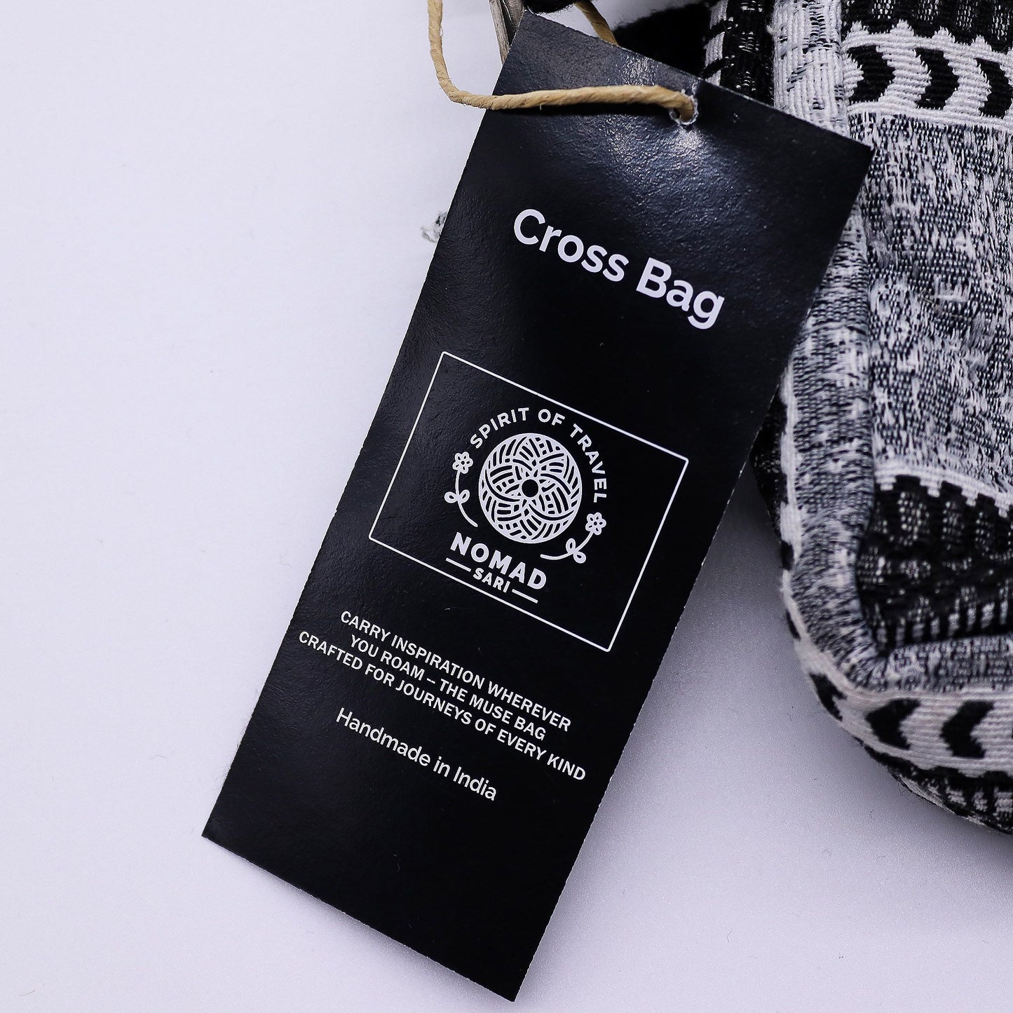 Crossbody jacquard táska – Urban Caravan